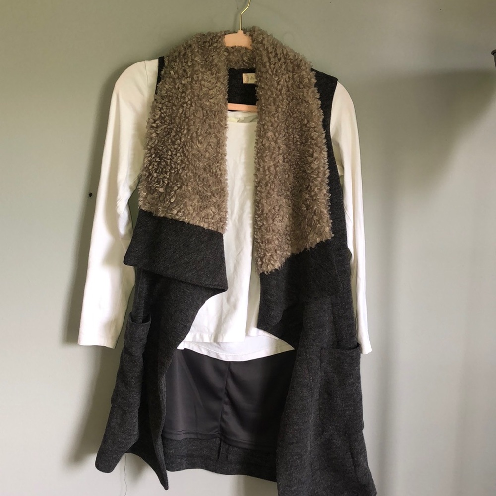 Altar’d State Vest - Picture 2 of 2